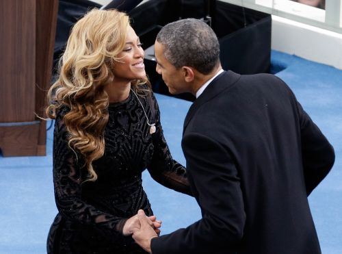 Presiden Obama Dikabarkan Selingkuh dengan Beyonce