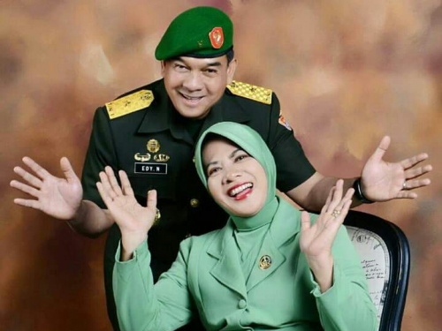 28 Tahun Pernikahan, Cawagub Riau Edy Nasution Pilih Dekat dengan Rakyat