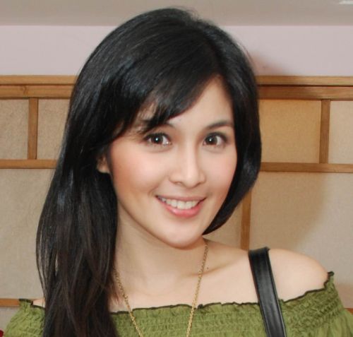 Sandra Dewi Mengaku Menangis Berhari-hari Saat Putus Pacaran dengan Pria Muslim yang Taat, Ini Alasannya