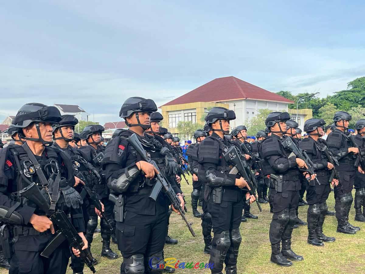 Polda Riau Beri Penghargaan untuk Tim Raga Ungkap Kejahatan Hutan dan Narkoba