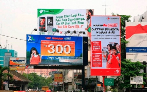 Cari Uang di Riau, Sumbangsih Telkomsel dan Operator Lainnya Dipertanyakan