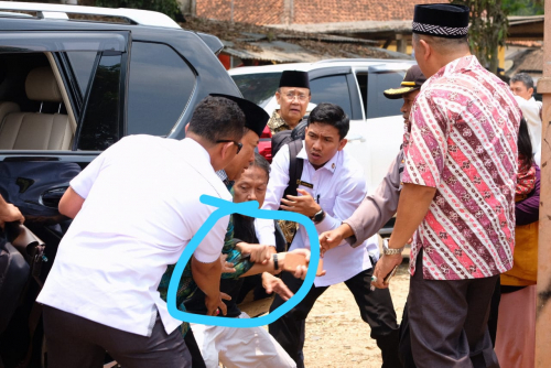 Wiranto Ditusuk Fitri Andriani di Tengah Pengawalan 200 Aparat TNI-Polri