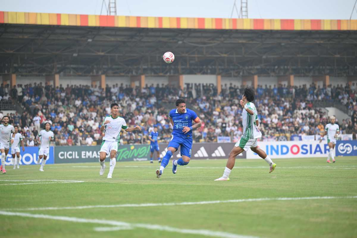 Rizdjar Nurviat Diusir, PSPS Pekanbaru Gagal Tundukkan 10 Pemain PSMS Medan di Babak Pertama