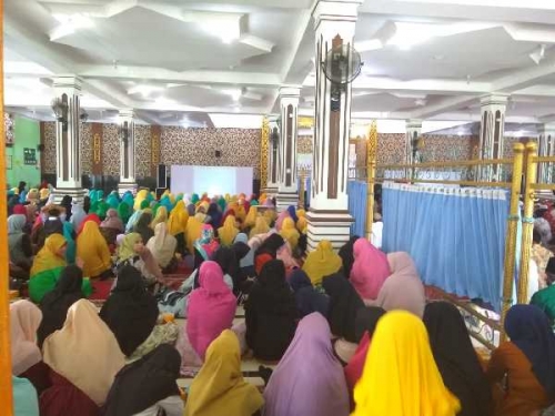 Ratusan Jamaah Banjiri Tabligh Akbar Bersama Mufti Negeri Perlis Malaysia di Pekanbaru