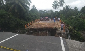 GoRiau Jalur Padang-Bukittinggi Putus, Balai Jalan Nasional Bangun Jembatan Bailey di Kayu Tanam