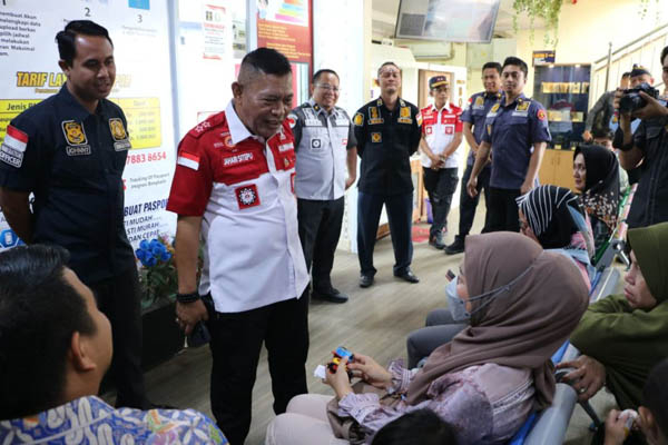 Sidak Kantor Imigrasi Bengkalis, Kakanwil Langsung Wawancarai Warga