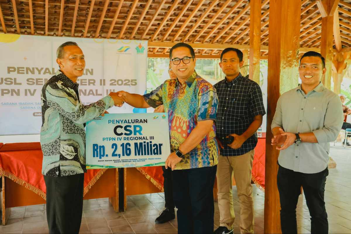 TJSL PTPN IV Regional III Perkuat UMKM Ayam Petelur Penopang Ketahanan Pangan Lokal