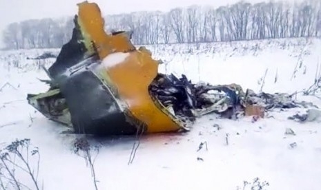 Pesawat Jatuh Sesaat Usai Lepas Landas, 71 Penumpang Tewas, Jasad Korban Berserakan 1 Kilometer