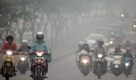 Makin Siang, Kabut Asap Makin Tebal di Pekanbaru