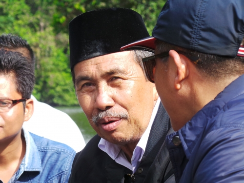 Penderes Getah di Aur Kuning Saja Tahu Kenapa Syamsuar Layak Menjadi Gubernur Riau