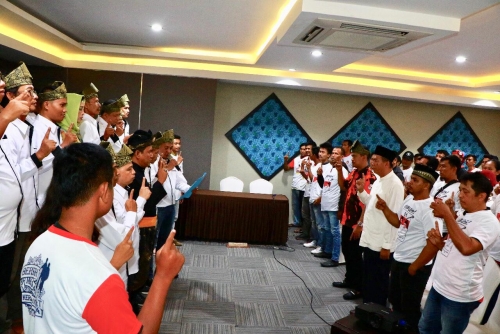Resmi Dikukuhkan, Melayu Milenial Langsung Deklarasi Dukung Jokowi - Maruf
