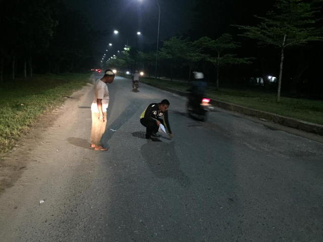 Jatuh di Jalan Bergelombang, IRT di Pekanbaru Tewas Setelah Kepala Terlindas Truk