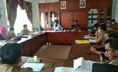 Fraksi PDIP DPRD Pelalawan Minta Gugus Tugas Transparansi Penggunaan Dana Penanganan Covid-19