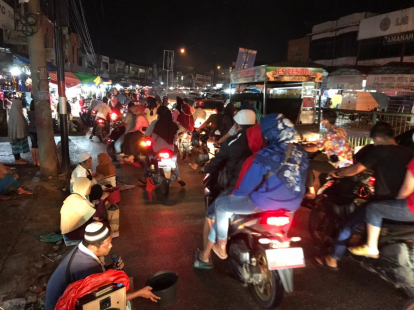 Pemerintah Larang Takbiran, Jalanan di Duri Tetap Macet, Warga Berbondong-bondong ke Pasar