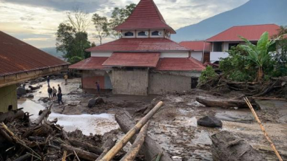 Korban Banjir di Sumbar, 37 Tewas, 18 Hilang