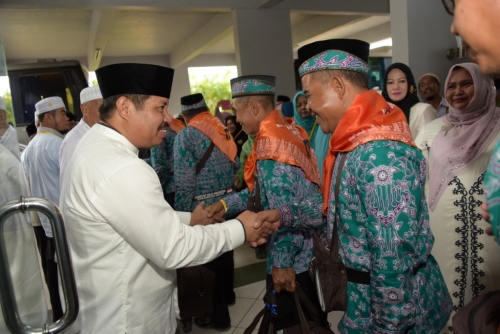 2 JCH Bengkalis Ditunda Keberangkatannya Hari Ini, Berikut Penyebabnya
