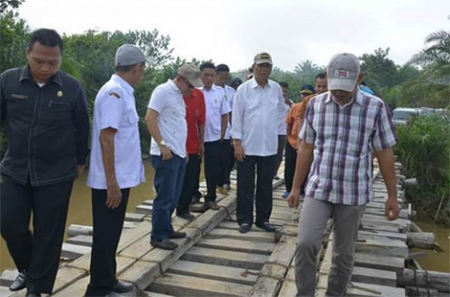 Inilah Susahnya Kalau Warganya Masuk Kampar, Wilayahnya Masuk Pekanbaru, Jembatan Rusak pun tak Terperbaiki