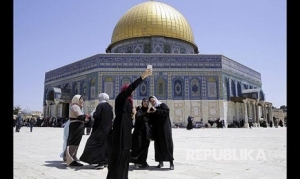 GoRiau Serang Puluhan Ribu Muslim yang Sedang Shalat Id, Polisi Israel Dianggap Provokasi Umat Islam
