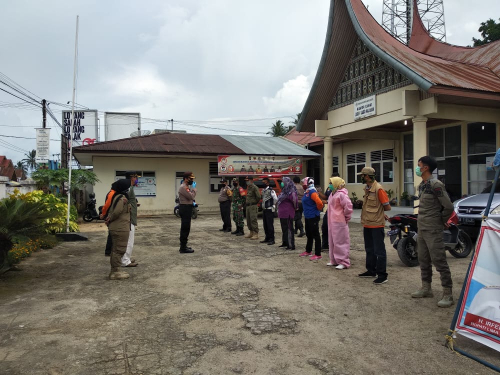 Mahasiswa Kukerta Unri Jadi Relawan Desa Lawan Covid-19 di Kabupaten Lima Puluh Kota Sumbar