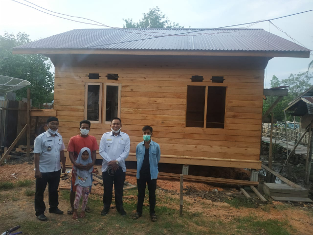 Camat Rayan Tinjau Progres Pembangunan Rumah BSPS Kolaborasi Program Bersama