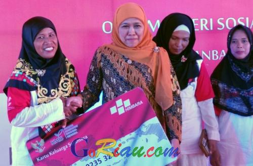 Resmikan e-Warong Kube PKH di Pekanbaru, Mensos: Goodbye Rentenir!