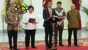 GoRiau Jokowi Bentuk Badan Restorasi Gambut, Dikepalai Nazir Foead