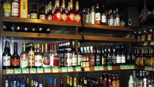 DPRD Minta Karaoke Keluarga yang Jual Minuman Beralkohol Ditertibkan