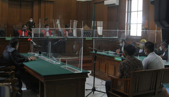 Polisi Penganiaya Jurnalis Nurhadi Divonis 10 Bulan Penjara, AJI Dorong Jaksa Banding