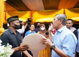 GoRiau Gubri Serahkan Bantuan Rumah Layak Huni di Inhu