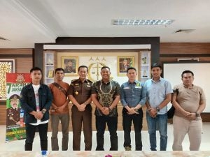 GoRiau PWI Pokja Pekanbaru Audiensi Kejari Pekanbaru, Martinus Hasibuan: Tercubit Satu, Tercubit Semua