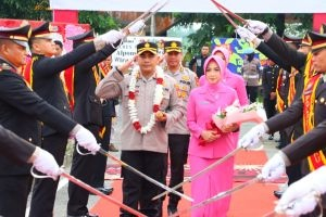 GoRiau Pencak Silat dan Pedang Pora Warnai Sertijab Kapolres Inhu