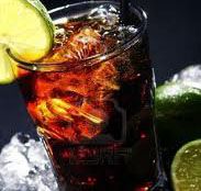 Ibu Ini Tewas karena Kebanyakan Minuman Cola