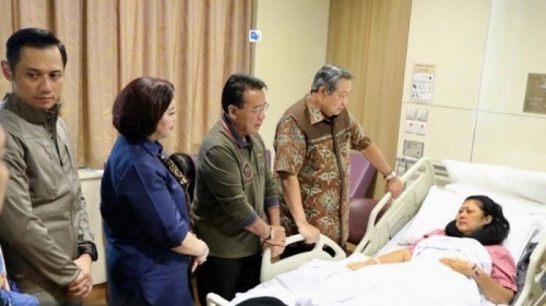 Ani Yudhoyono Divonis Derita Kanker Darah, SBY Mohon Doa Rakyat Indonesia