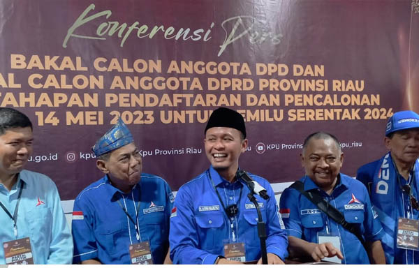 Demokrat Riau Bidik Kursi Ketua DPRD: Daftarkan 65 Bacaleg Termasuk Putra-Putri Mantan Gubernur