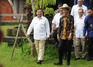 Prabowo Sampaikan ke Relawan Akan Bertemu Jokowi, Emak-emak Teriak Jangan, jangan