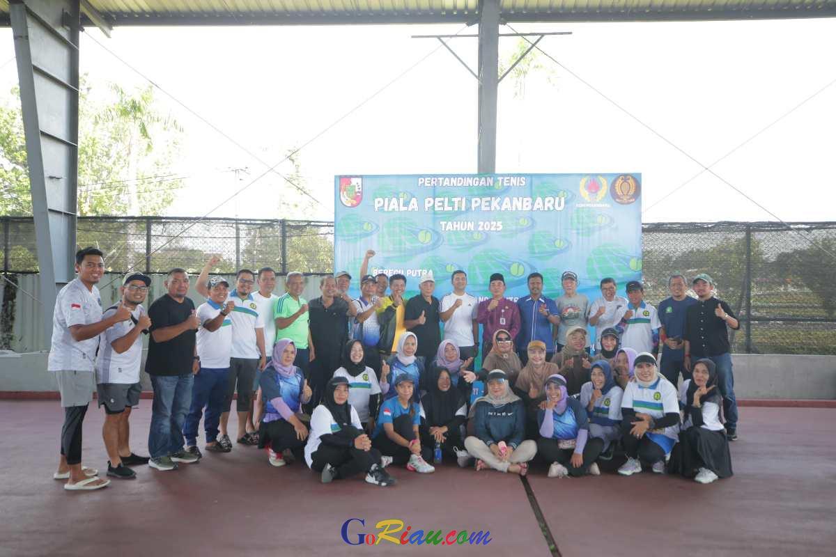 Turnamen Tenis Piala PELTI Pekanbaru Resmi Dibuka, Diikuti Ratusan Atlet dari Berbagai Daerah