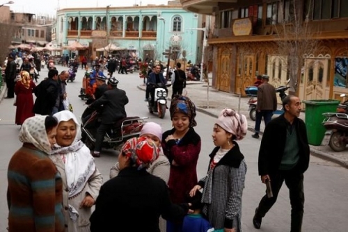 Penjarakan 1 Juta Muslim Uighur, Ini Dalih Rezim Komunis China