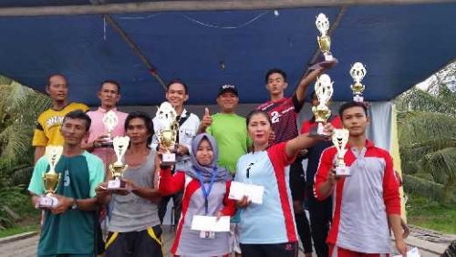 Digelar Lebih dari 1 Bulan, Turnament Bola Voly di SMK An-Nur Kuala Selat Berjalan Sukses