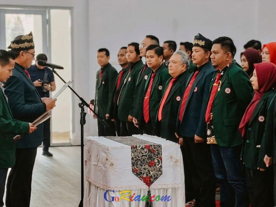 Resmi Dilantik, dr Benni Antomy Pimpin IDI Kuansing Periode 2026–2029