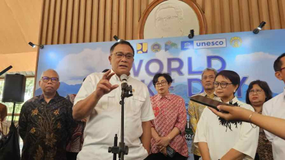 Menteri Lingkungan Hidup Targetkan Penanganan Karhutla Kalsel dan Kalteng Tuntas Beberapa Pekan Mendatang