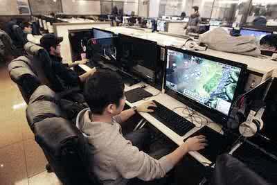 Berhati-hatilah, Kecanduan Game Online Sama Bahayanya dengan Judi dan Narkoba