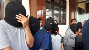 GoRiau Polisi Gerebek Pesta Seks di Yogyakarta, Sepasang Suami Istri Berhubungan Intim Ditonton Sepuluh Orang