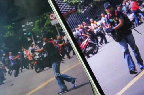 Pakai Celana Jeans dan Sepatu Kets Serta Tenteng Senjata, Begini Tampang Pelaku Teror di Thamrin