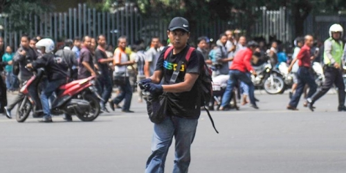 Ini Foto-foto Pria yang Diduga Pelaku Penembakan di Sarinah
