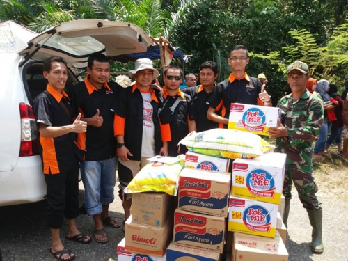 NLC Riau Bantu Korban Banjir di Siak Hulu