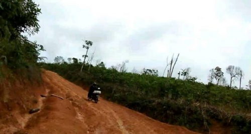 Puskesmas Jauh dan Jalan Sulit Dilalui, Banyak Wanita Jorong Galugua Melahirkan di Pinggir Jalan