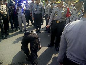 GoRiau Kapolda Jabar Tampar 2 Anak Buahnya, Ini Penyebabnya