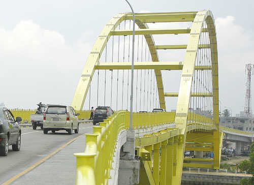 Waduh, Target Rampung Jembatan Siak III Bergeser ke Oktober 2014