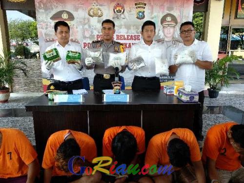 Kurir 3 Kilogram Sabu digulung Aparat Polresta Pekanbaru saat Terjebak Macet di Simpang Bingung