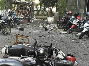 GoRiau Teror Bom di Surabaya dan Sidoarjo Renggut 25 Jiwa, Korban Luka-luka 55 Orang